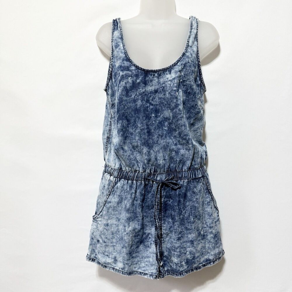 SIGNATURE 8 Acid Wash Romper Size L